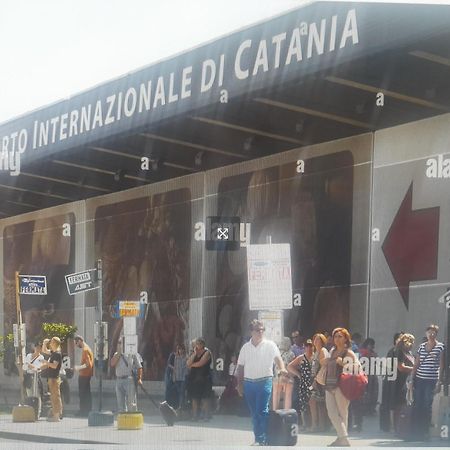 Catania Airport Room Bagno Privato In Camera Εξωτερικό φωτογραφία