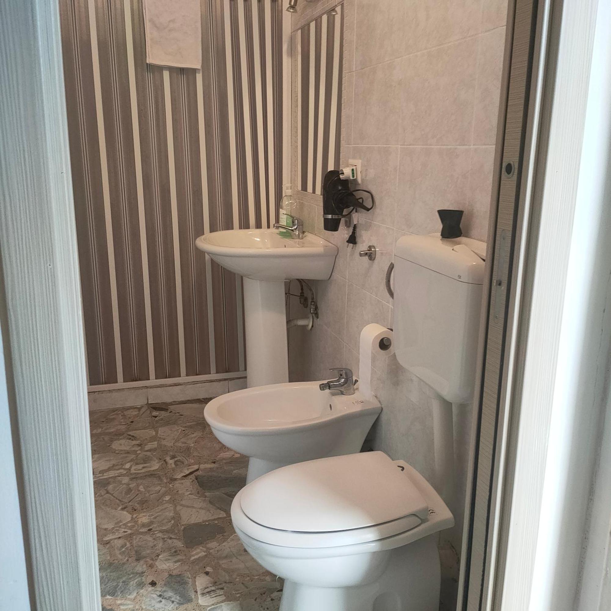 Catania Airport Room Bagno Privato In Camera Εξωτερικό φωτογραφία